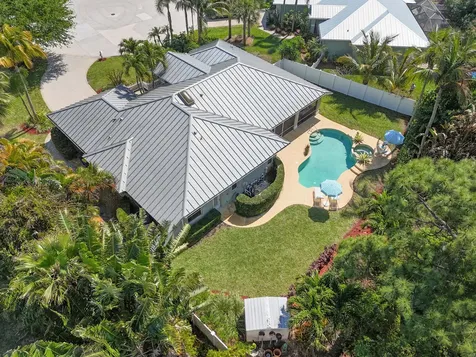 7831 Se Windjammer Way Hobe Sound FL 33455
