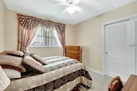 1035 Nw 4th Avenue Boca Raton FL 33432