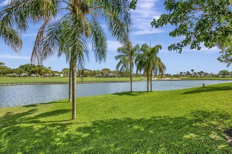 27 Eastgate Drive Boynton Beach FL 33436