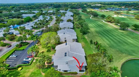 27 Eastgate Drive Boynton Beach FL 33436