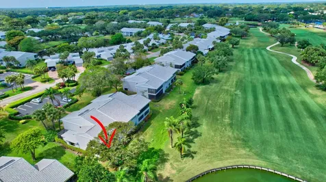 27 Eastgate Drive Boynton Beach FL 33436