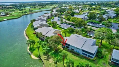 27 Eastgate Drive Boynton Beach FL 33436