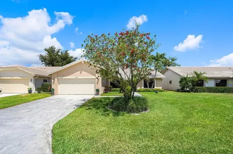6053 Petaluma Drive Boca Raton FL 33433