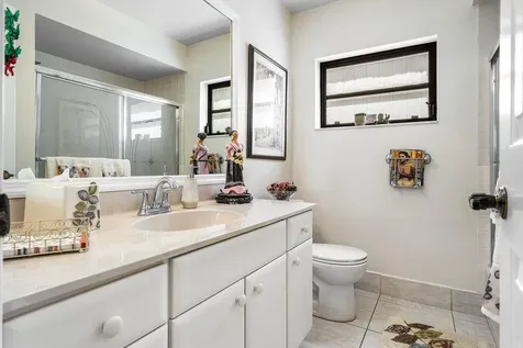 6053 Petaluma Drive Boca Raton FL 33433