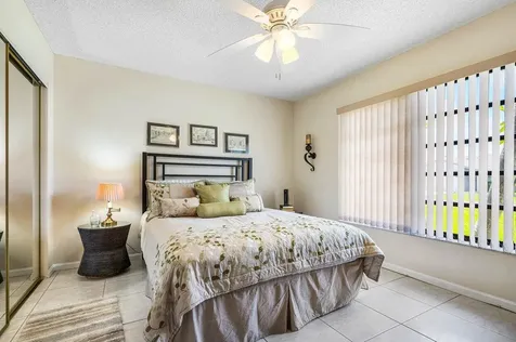 6053 Petaluma Drive Boca Raton FL 33433