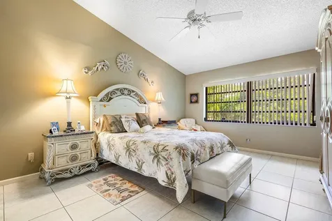 6053 Petaluma Drive Boca Raton FL 33433