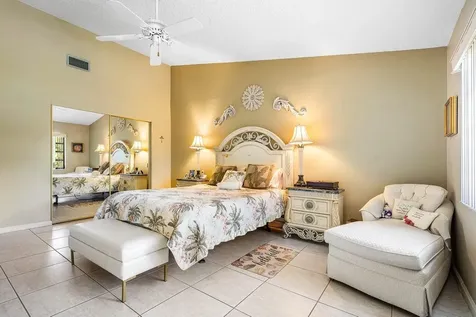 6053 Petaluma Drive Boca Raton FL 33433