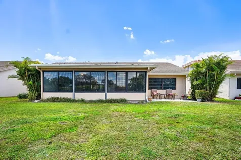 6053 Petaluma Drive Boca Raton FL 33433