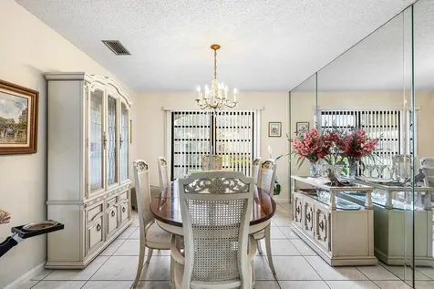 6053 Petaluma Drive Boca Raton FL 33433