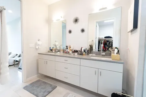 2172 Falls Manor Vero Beach FL 32967