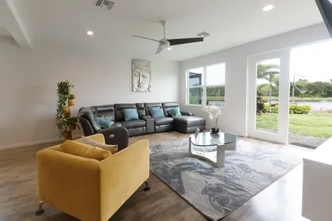 2172 Falls Manor Vero Beach FL 32967