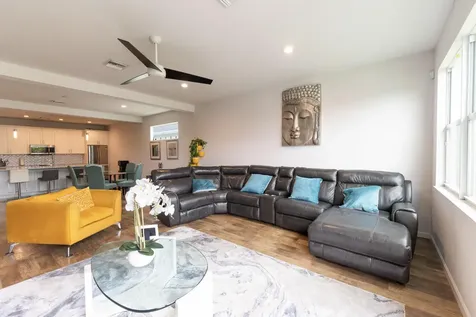 2172 Falls Manor Vero Beach FL 32967