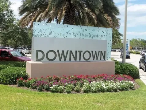 907 Marina Drive North Palm Beach FL 33408
