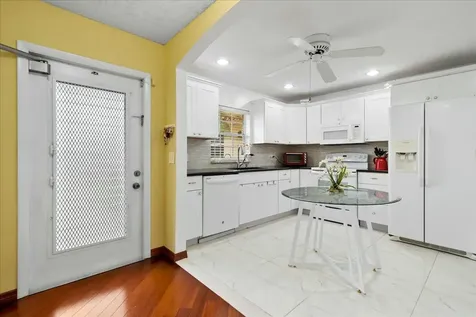 603 Laconia Circle Lake Worth FL 33467