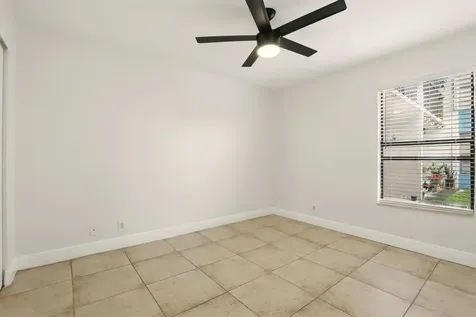 1520 Windorah B Way West Palm Beach FL 33411