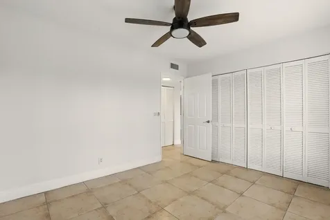 1520 Windorah B Way West Palm Beach FL 33411