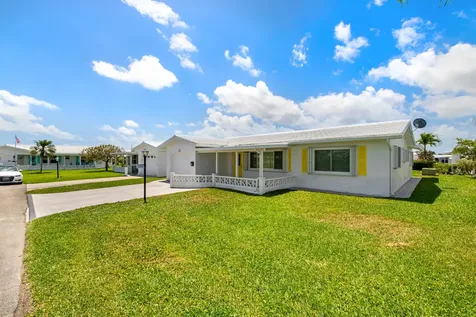 2198 Sw 12th Avenue Boynton Beach FL 33426