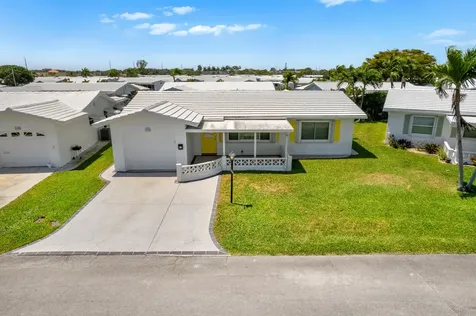 2198 Sw 12th Avenue Boynton Beach FL 33426