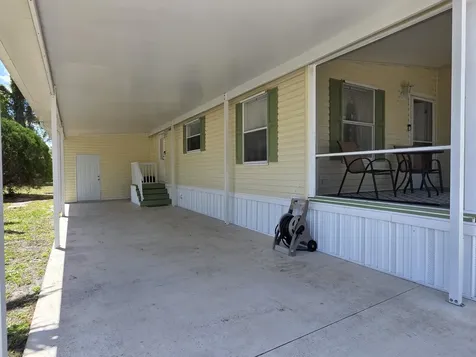 4218 6th Court Lantana FL 33462