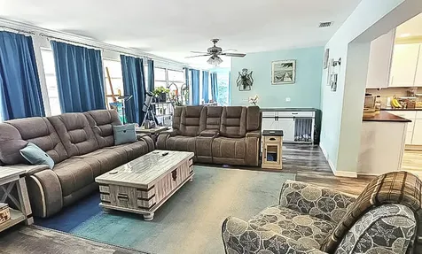 66 Sw Cabana Point Circle Stuart FL 34994