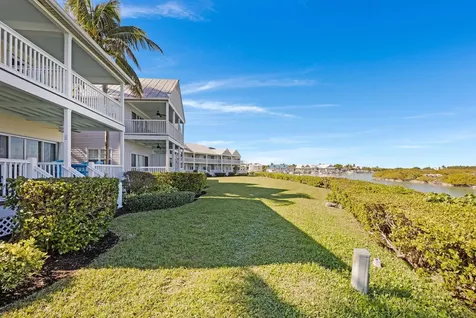 2002 Marina Villa Drive Duck Key FL 33050