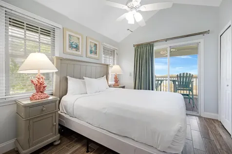 2002 Marina Villa Drive Duck Key FL 33050
