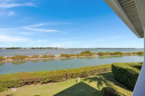 2002 Marina Villa Drive Duck Key FL 33050