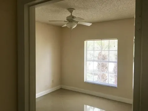 5016 Lantana Road Lake Worth FL 33463