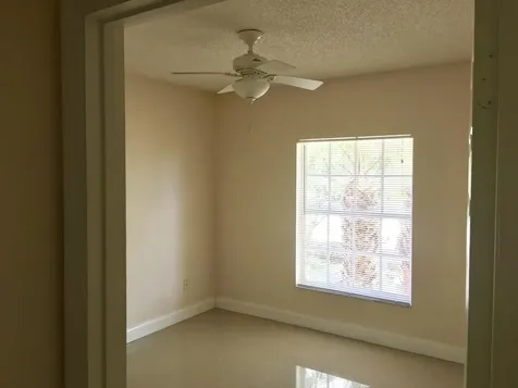 5016 Lantana Road Lake Worth FL 33463