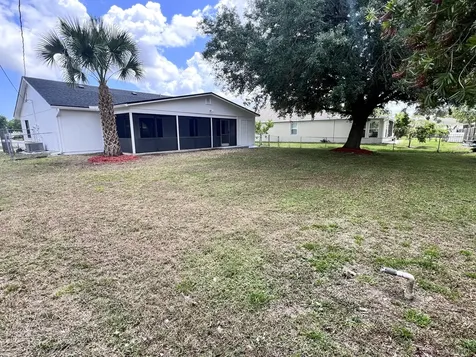 2418 Se Sidonia Street Port Saint Lucie FL 34952
