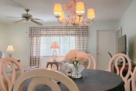 880 Horizons Boynton Beach FL 33435