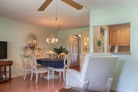 880 Horizons Boynton Beach FL 33435