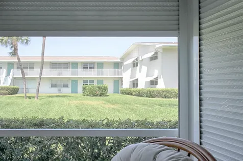880 Horizons Boynton Beach FL 33435