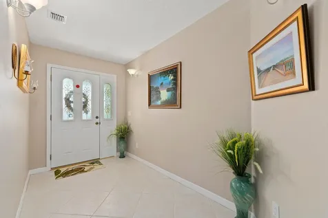 139 Commonwealth Court Hutchinson Island FL 34949