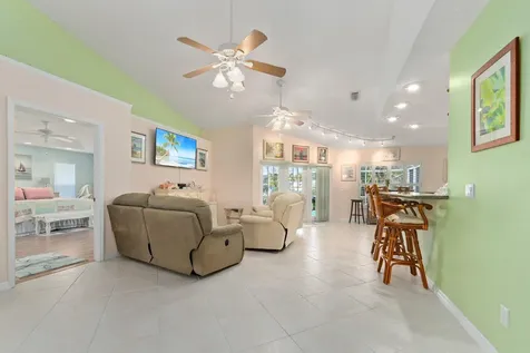 139 Commonwealth Court Hutchinson Island FL 34949