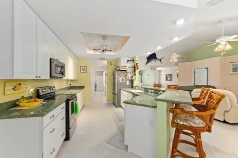 139 Commonwealth Court Hutchinson Island FL 34949