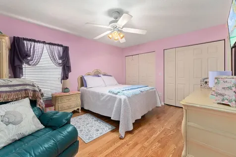 139 Commonwealth Court Hutchinson Island FL 34949