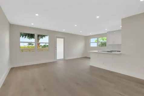 4068 Ainslie D Boca Raton FL 33434