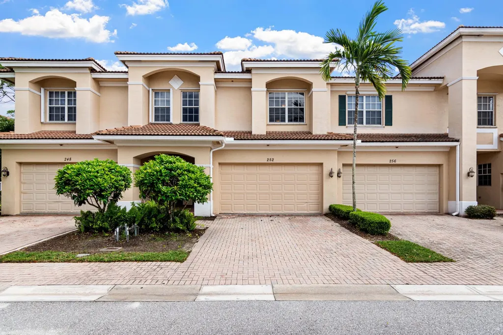 252 Sw Otter Run Place Stuart FL 34997