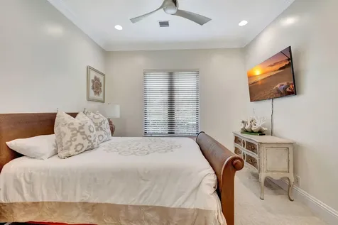 9187 Redonda Drive Boca Raton FL 33496