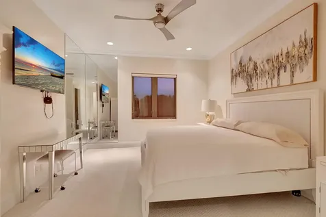 9187 Redonda Drive Boca Raton FL 33496