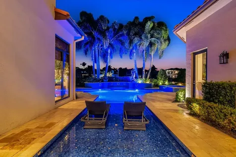 9187 Redonda Drive Boca Raton FL 33496