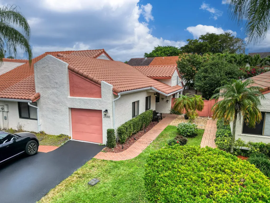 21588 Magdalena Terrace Boca Raton FL 33433