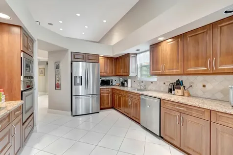 6429 Three Lakes Lane Boynton Beach FL 33437