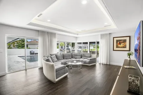 855 Ne Orchid Bay Drive Boca Raton FL 33487