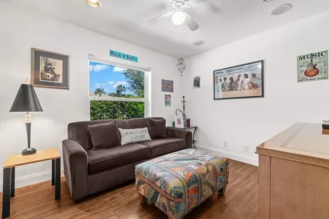 1340 Sw 18th Street Boca Raton FL 33486