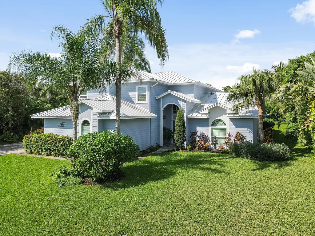 8397 Se Woodcrest Place Hobe Sound FL 33455