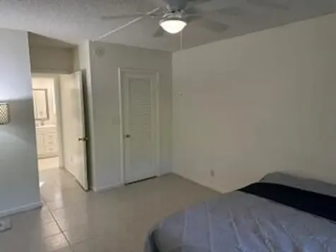 1117 Lake Terrace Boynton Beach FL 33426