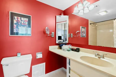 23036 Oxford Place Boca Raton FL 33433