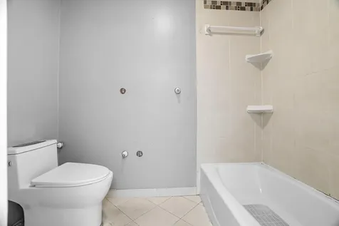100 Sw 15th Court Boca Raton FL 33486